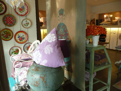 Decoration Ancetres chinois Femme Boutique Disini decoration avec des ancêtres chinois entreprise objets chinois