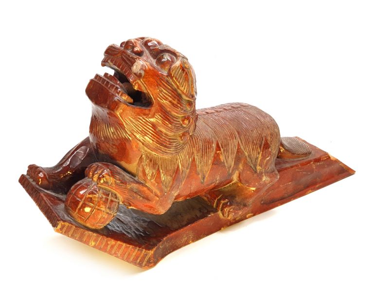 Ancien Lion gardien chinois Laqué marron
