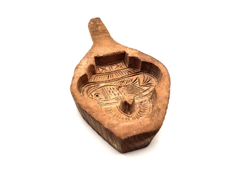 Cliquez sur la vignette pour agrandir et survolez la photo pour zoomer Ancien Moule Chinois en Bois Petit poisson 3