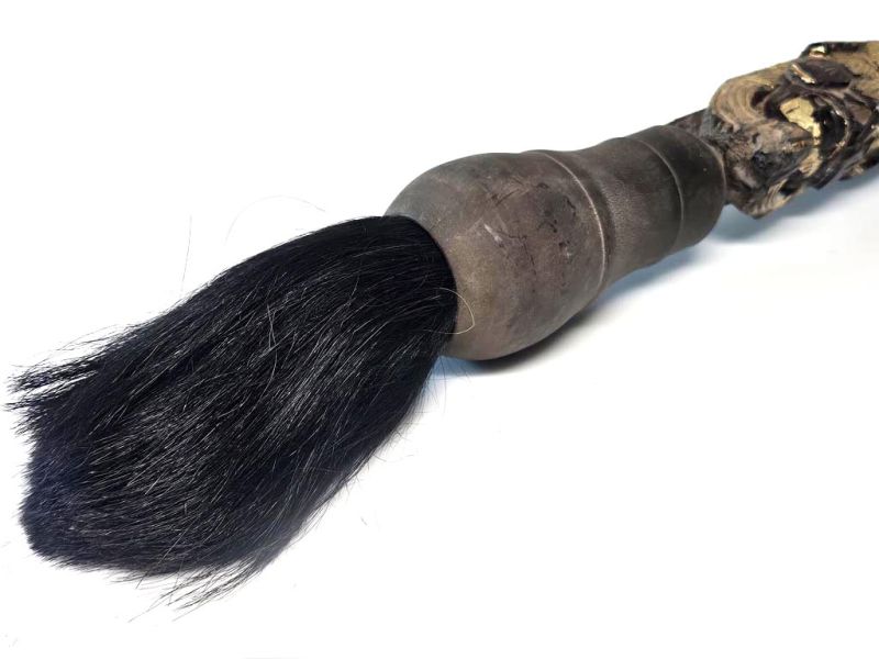 Cliquez sur la vignette pour agrandir et survolez la photo pour zoomer Ancien Pinceau Sculpté d’un Chien de Garde Foo – Protection et Fortune de la Dynastie Qing 3