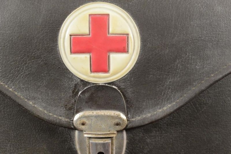 Cliquez sur la vignette pour agrandir et survolez la photo pour zoomer Ancienne Boite Chinoise - Année 70 - Médecine 2