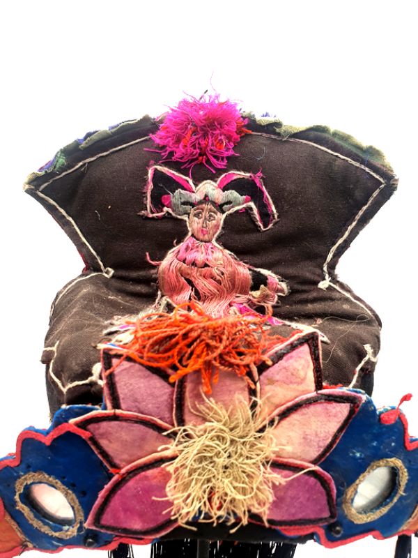 Cliquez sur la vignette pour agrandir et survolez la photo pour zoomer Ancienne Coiffe d'enfant Maman et Papa 3