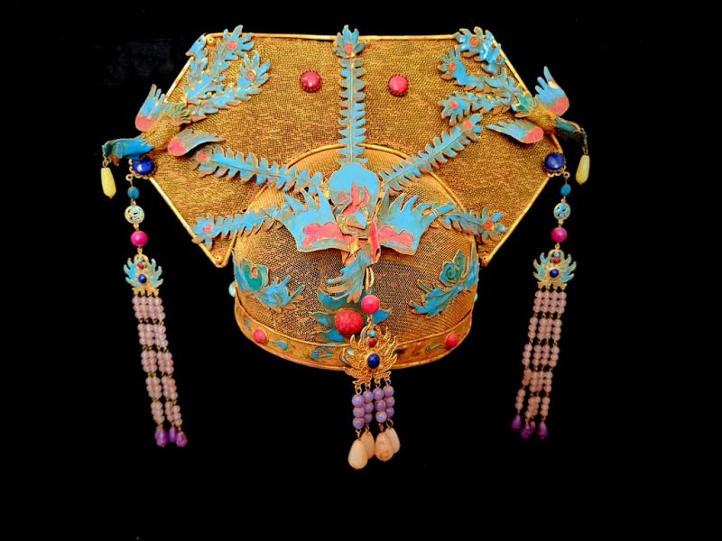 Ancienne Coiffe de théâtre dorée - Empereur et impératrice - Coiffe Impériale au Phénix en Filigrane Doré, Émaux et Perles Pendantes