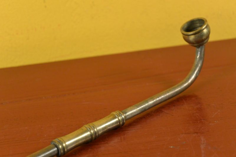 Cliquez sur la vignette pour agrandir et survolez la photo pour zoomer Ancienne Pipe Chinoise Cuivre 2 4