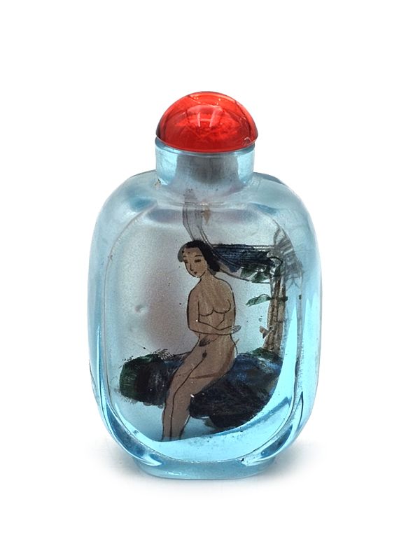 Cliquez sur la vignette pour agrandir et survolez la photo pour zoomer Ancienne tabatière chinoise - Verre soufflé - Érotique - Bleue 2