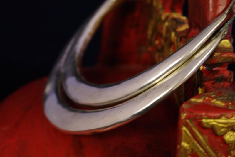 Cliquez sur la vignette pour agrandir et survolez la photo pour zoomer Bijou ethnique Torque 2 rangs Minorité Miao 4