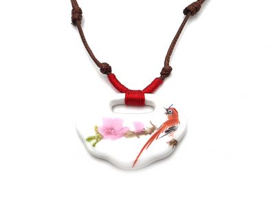 Bijoux Céramique - Collection fleurs de Chine - Collier - Oiseau sur une branche Bijoux Céramique - Collection fleurs de Chine - Collier - Oiseau sur une branche