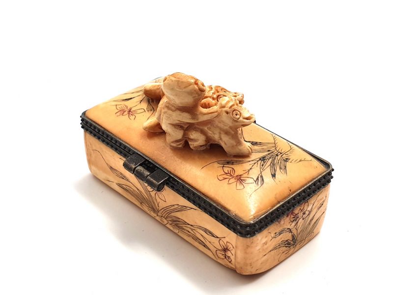 Cliquez sur la vignette pour agrandir et survolez la photo pour zoomer Boite en OS Singes 4