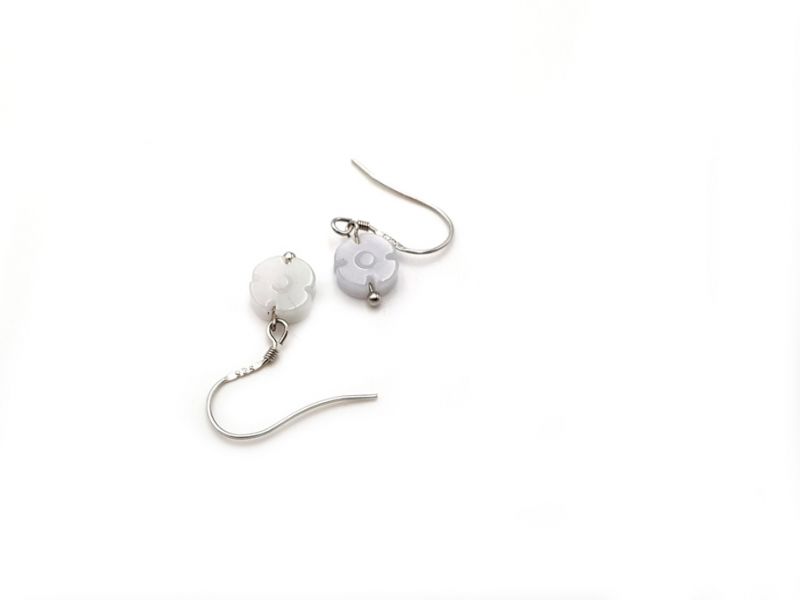 Cliquez sur la vignette pour agrandir et survolez la photo pour zoomer Boucles D'oreilles Jade - catégorie A - Avec Certificat - Fleur blanche 4