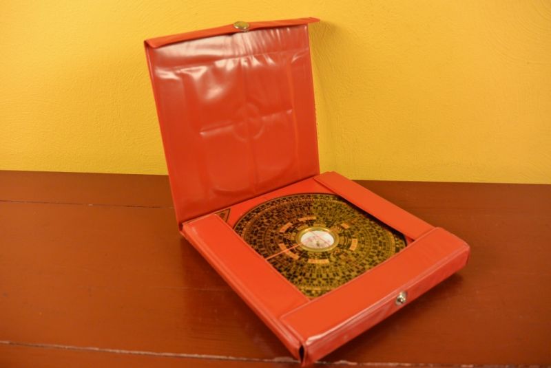 Cliquez sur la vignette pour agrandir et survolez la photo pour zoomer Boussole Feng Shui M 5