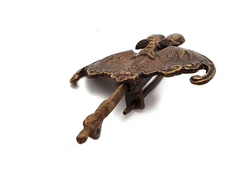 Cliquez sur la vignette pour agrandir et survolez la photo pour zoomer Cadenas Chinois en Laiton Chauve Souris 2