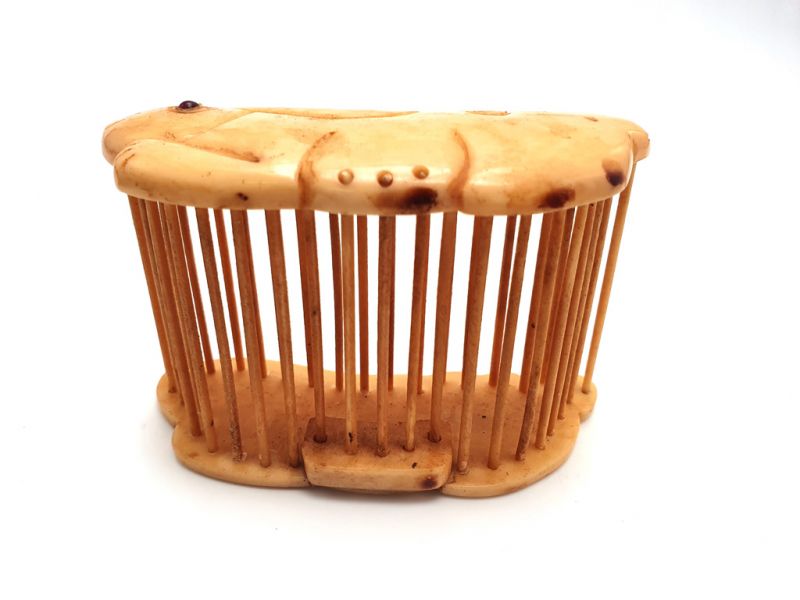 Cliquez sur la vignette pour agrandir et survolez la photo pour zoomer Cage à grillons chinoise Os Lapin 2