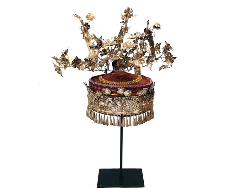 Cliquez sur la vignette pour agrandir et survolez la photo pour zoomer Chapeau de la Minorité Chinoise Miao 5