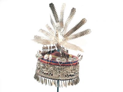 Coiffe Ethnique - Chapeau Ethnique - Minorité Miao - Chef de Clan Femme 2 Coiffe Ethnique - Chapeau Ethnique - Minorité Miao - Chef de Clan Femme 2