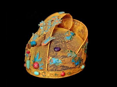 Coiffe Théâtrale Impériale de l’Empereur Qing en Filigrane Doré et Émaux Turquoises