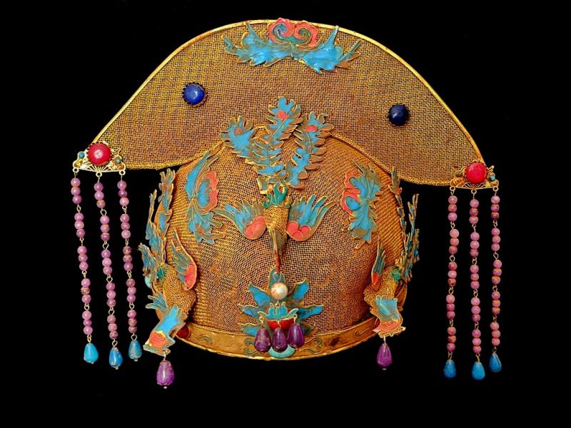 Coiffe Théâtrale Impériale Qing aux Émaux Turquoises et Pampilles Rose‑Violet