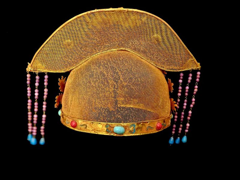 Cliquez sur la vignette pour agrandir et survolez la photo pour zoomer Coiffe Théâtrale Impériale Qing aux Émaux Turquoises et Pampilles Rose‑Violet 5