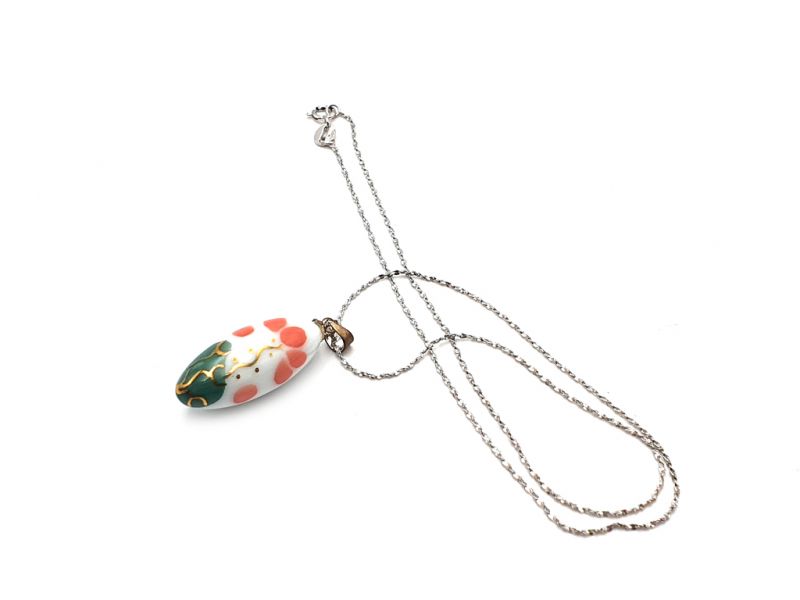 Cliquez sur la vignette pour agrandir et survolez la photo pour zoomer Collier en Argent et Pendentif Larme du Japon 3