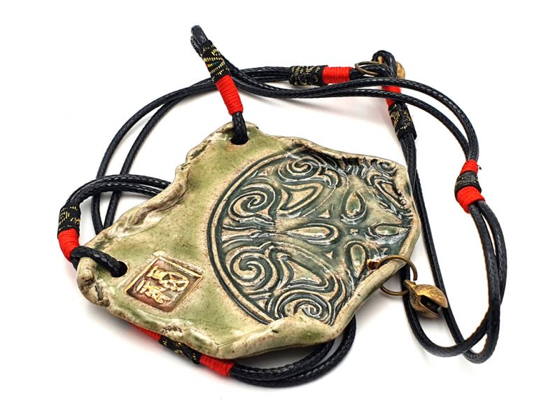 Cliquez sur la vignette pour agrandir et survolez la photo pour zoomer Décoration Céramique Chinoise 3