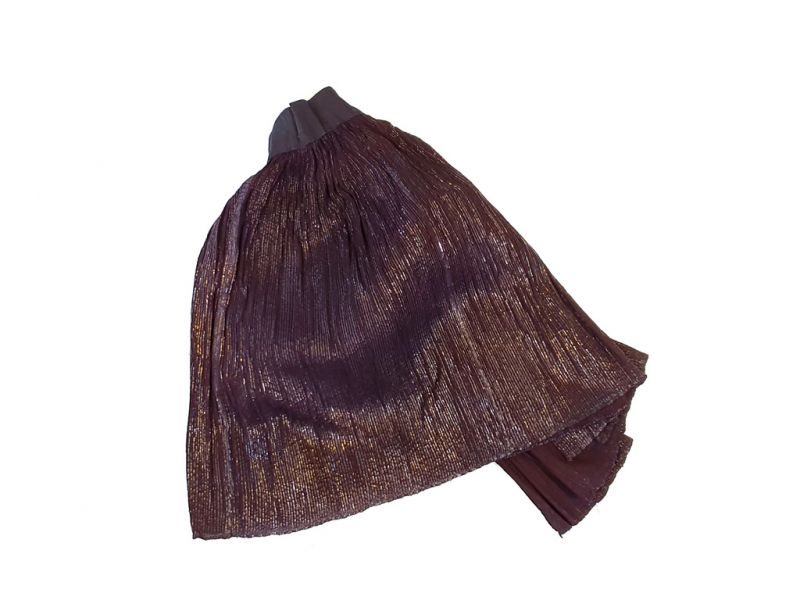 Cliquez sur la vignette pour agrandir et survolez la photo pour zoomer Minorités Chinoises Costume Complet Miao 4