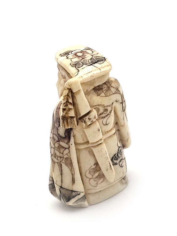 Cliquez sur la vignette pour agrandir et survolez la photo pour zoomer Netsuké Japonais en Os Le gardien du temple 2