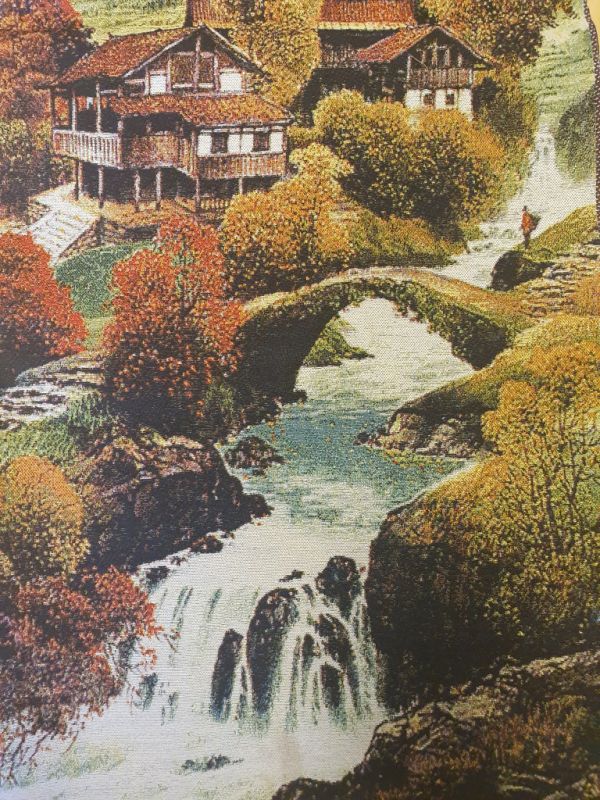 Cliquez sur la vignette pour agrandir et survolez la photo pour zoomer Peinture Chinoise - Broderie sur soie - Paysage - Le village sur l'eau 2