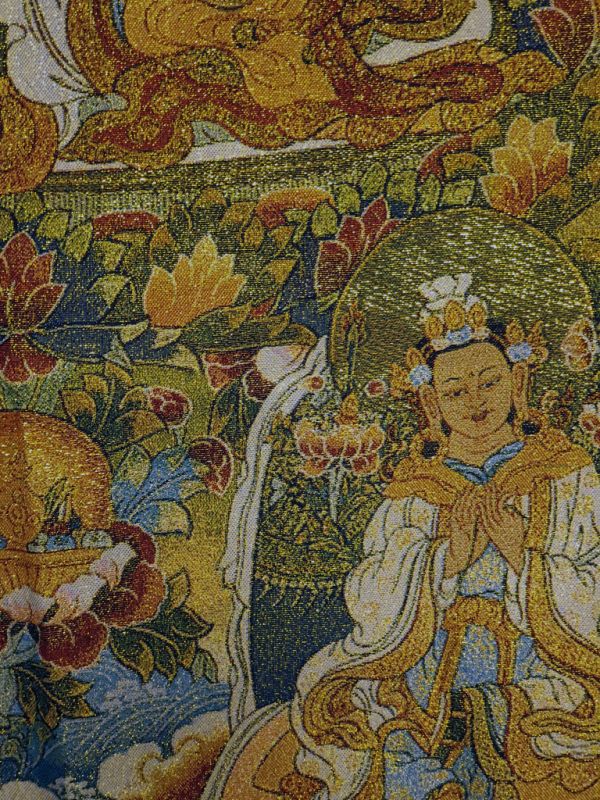 Cliquez sur la vignette pour agrandir et survolez la photo pour zoomer Peinture Chinoise - Broderie sur soie - Thangka - Maître nepalais sur la fleur de lotus 3