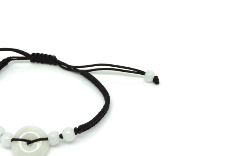 Cliquez sur la vignette pour agrandir et survolez la photo pour zoomer Petit Bracelet en Jade Enthousiasme 3