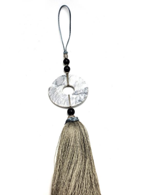 Cliquez sur la vignette pour agrandir et survolez la photo pour zoomer Petit Disque Bi suspendu en Jade et Soie Gris 2