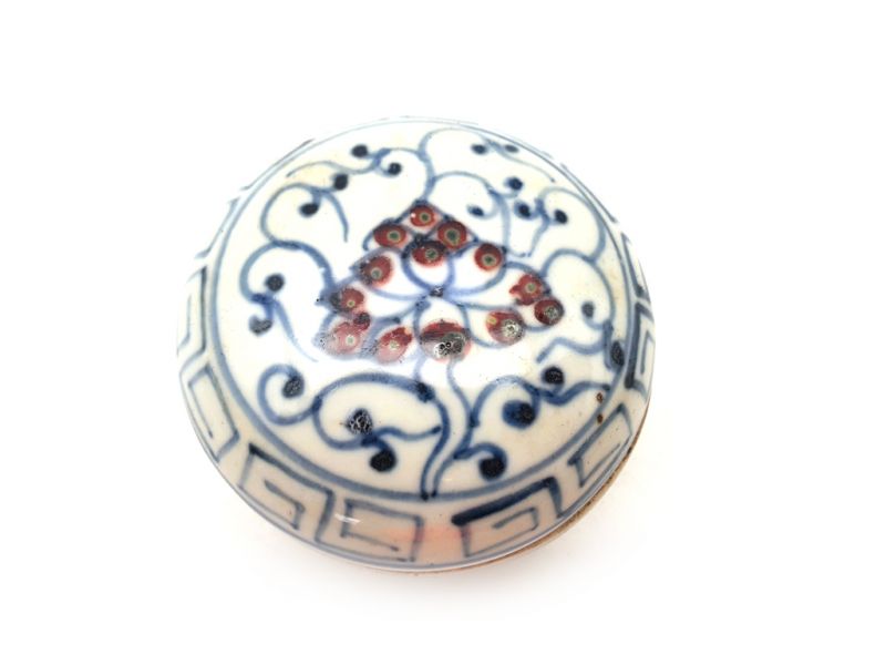 Cliquez sur la vignette pour agrandir et survolez la photo pour zoomer Petite boîte chinoise en porcelaine - Rond - Fleur 2