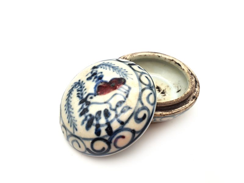 Cliquez sur la vignette pour agrandir et survolez la photo pour zoomer Petite boîte chinoise en porcelaine - Rond - Oiseau 4