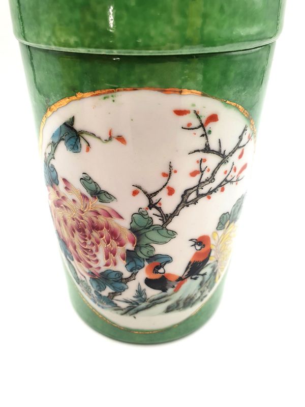 Cliquez sur la vignette pour agrandir et survolez la photo pour zoomer Petite Potiche Chinoise en Porcelaine Colorée - Vert - Oiseaux sur une branche 4