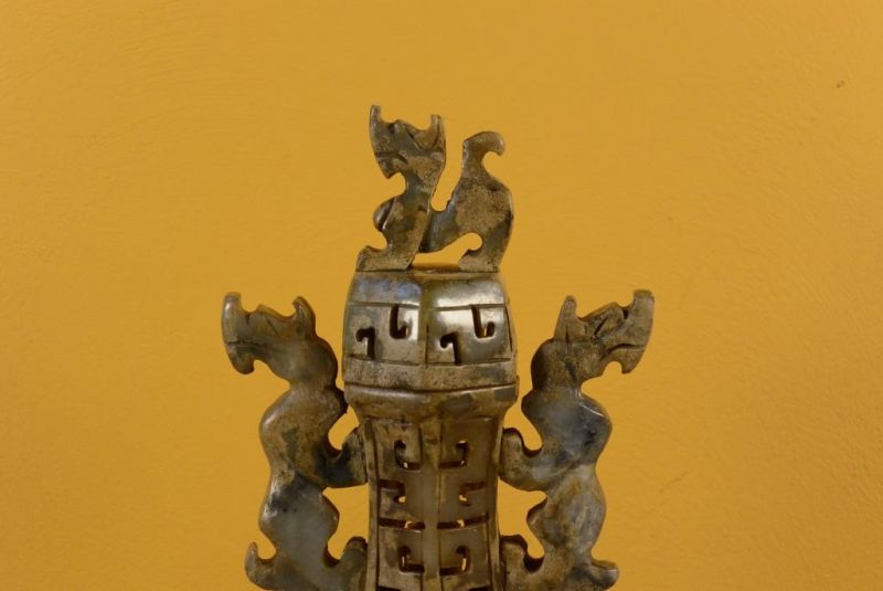 Cliquez sur la vignette pour agrandir et survolez la photo pour zoomer Pierre de Jade - Boite en jade 2