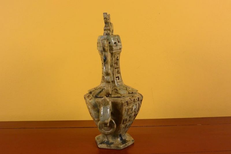 Cliquez sur la vignette pour agrandir et survolez la photo pour zoomer Pierre de Jade - Boite en jade 4