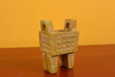 Pierre de Jade petite potiche 4 Pierre de Jade petite potiche 4