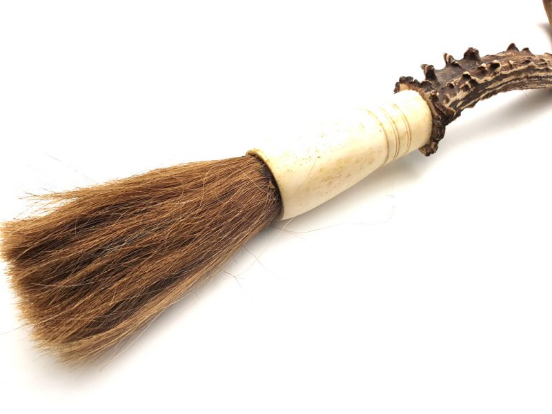 Cliquez sur la vignette pour agrandir et survolez la photo pour zoomer Pinceau Calligraphie en Bois de Cerf 3