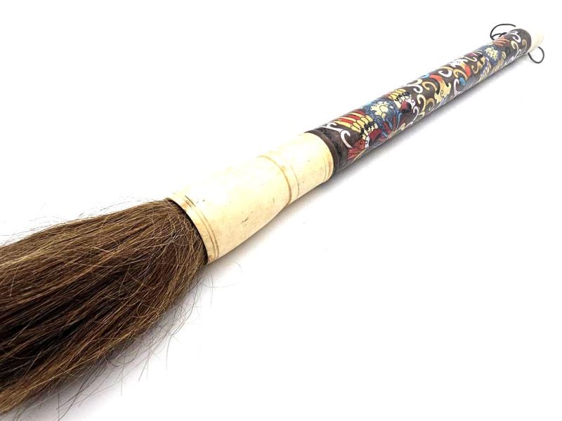 Cliquez sur la vignette pour agrandir et survolez la photo pour zoomer Pinceau contemporain en cloisonné noir, manche ivoire, à motif de fleurs délicates et arabesques colorées 2