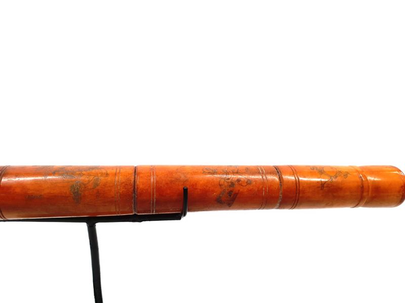 Cliquez sur la vignette pour agrandir et survolez la photo pour zoomer Pipe chinoise en os - Gravée 3
