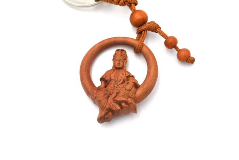 Cliquez sur la vignette pour agrandir et survolez la photo pour zoomer Porte Clés Feng Shui en bois - Déesse Guanyin 2