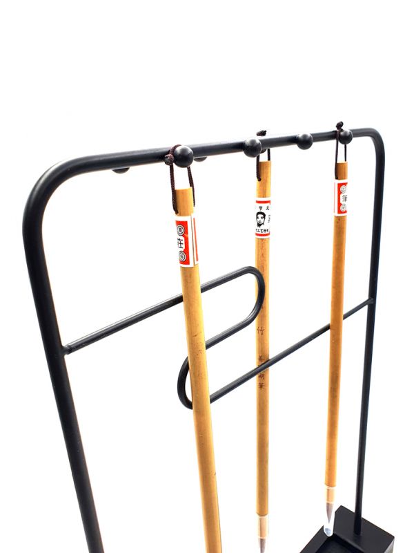 Cliquez sur la vignette pour agrandir et survolez la photo pour zoomer Porte-pinceaux chinois moderne - 9 emplacements pinceaux - La vague 4