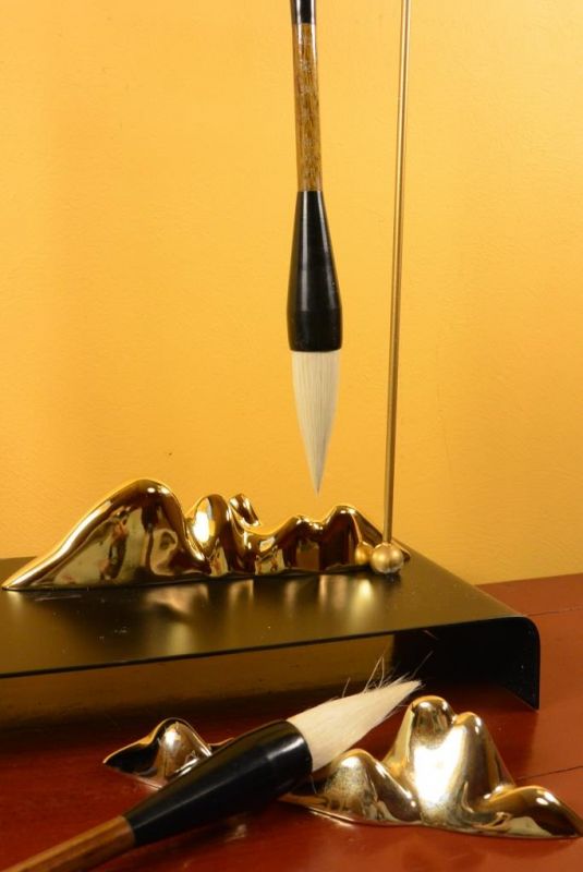 Cliquez sur la vignette pour agrandir et survolez la photo pour zoomer Porte-pinceaux moderne - Support pour 3 grands pinceaux 4