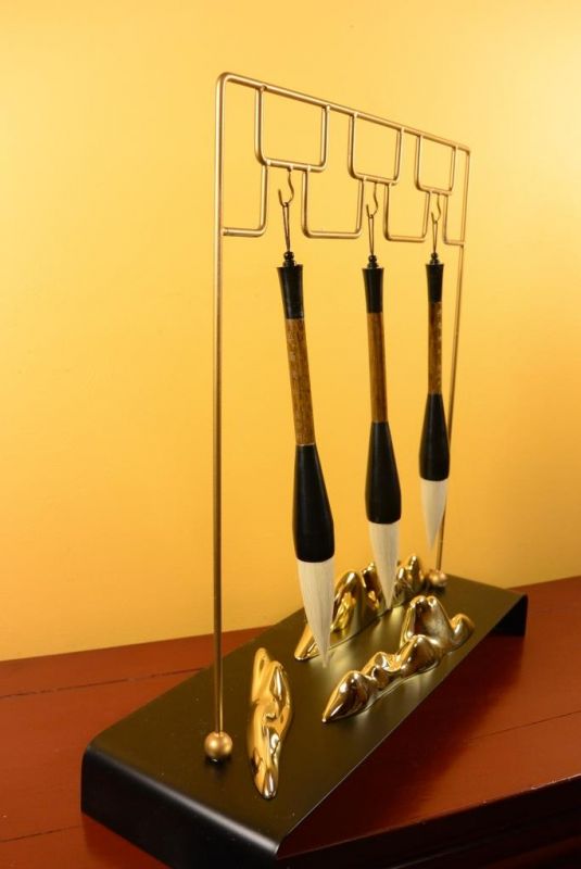 Cliquez sur la vignette pour agrandir et survolez la photo pour zoomer Porte-pinceaux moderne - Support pour 3 grands pinceaux 5