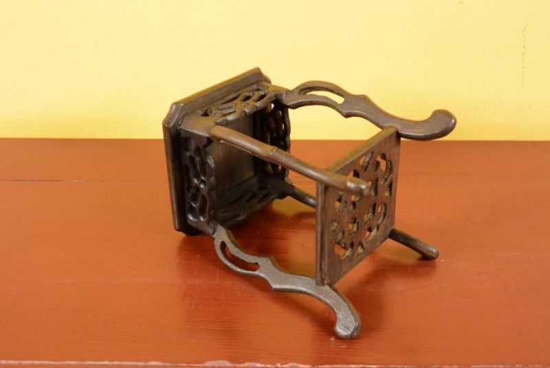 Cliquez sur la vignette pour agrandir et survolez la photo pour zoomer Support en Bois - Table Chinoise - Stèle en bois S 2