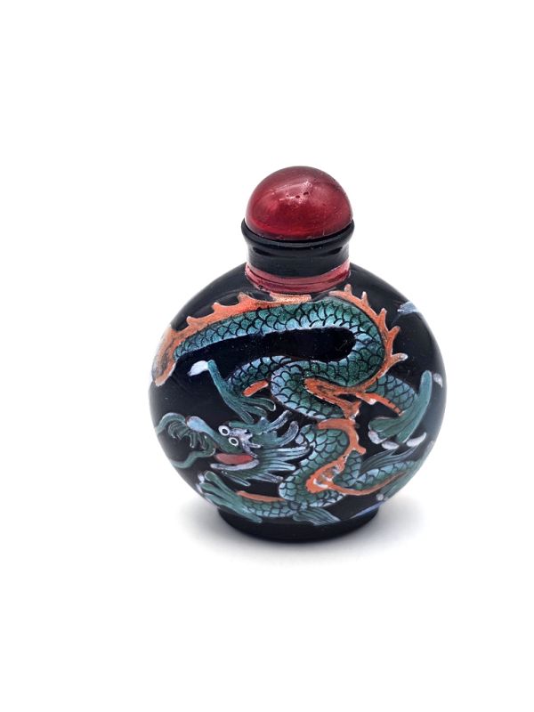 Cliquez sur la vignette pour agrandir et survolez la photo pour zoomer Tabatière chinoise (Age 20 ans) - Verre soufflé - Dragon - Noir 2