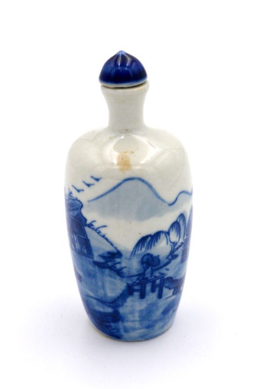 Cliquez sur la vignette pour agrandir et survolez la photo pour zoomer Tabatière Chinoise en Porcelaine - Peinture à la main - Blanc et Bleu - Paysage 4 2