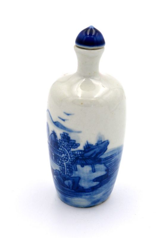 Cliquez sur la vignette pour agrandir et survolez la photo pour zoomer Tabatière Chinoise en Porcelaine - Peinture à la main - Blanc et Bleu - Paysage 4 3