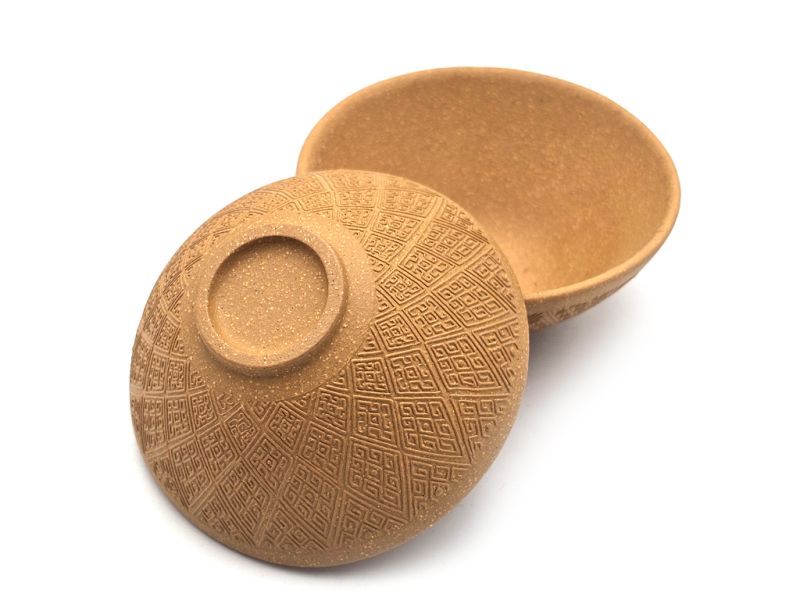 Cliquez sur la vignette pour agrandir et survolez la photo pour zoomer Tasses chinoises en terre de Yixing - Argile Lü Ni Jaune - Lot de 2 tasses - 50ml 3