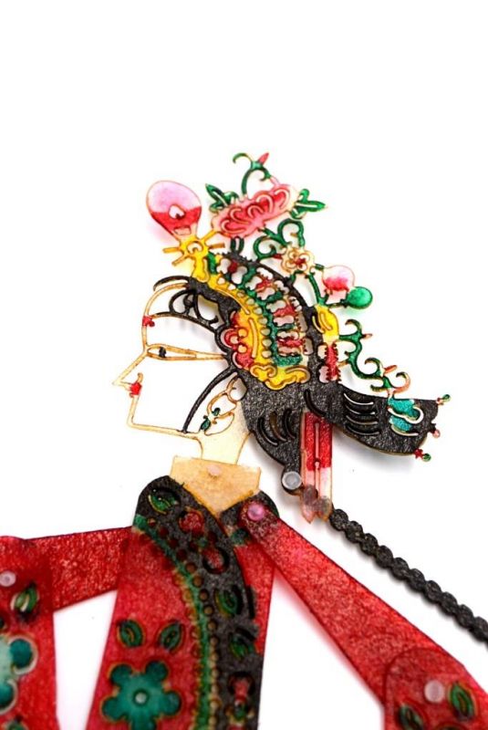 Cliquez sur la vignette pour agrandir et survolez la photo pour zoomer Théâtre d'ombres Chinois - Marionnettes PiYing - Femme - Rouge et verte 2