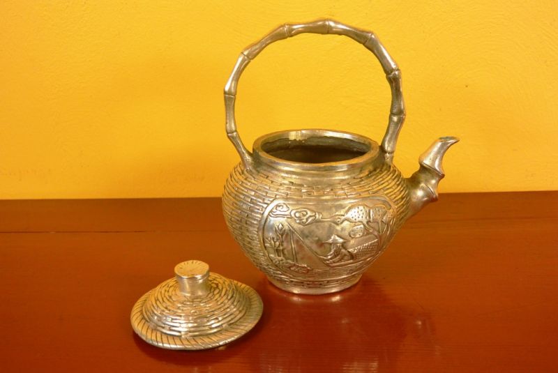 Cliquez sur la vignette pour agrandir et survolez la photo pour zoomer Théière Chinoise Pêcheur 4