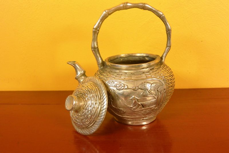 Cliquez sur la vignette pour agrandir et survolez la photo pour zoomer Théière Chinoise Pêcheur 5